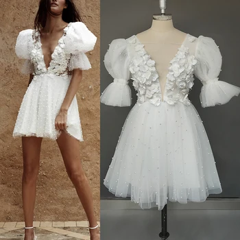 Išskirtinį Mini Ilgis 3D Gėlės Appliques Vestuvių Šokių Suknelė Pusės Žibinto Rankovės Giliai V-Kaklo Perlai kelių sluoksnių Tiulio Nuotakos Suknelė